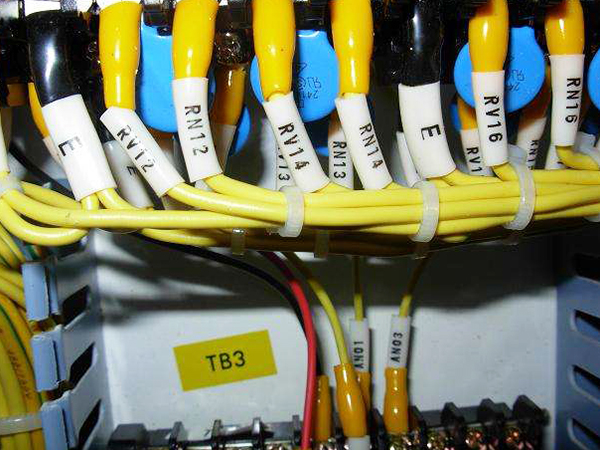 热缩标识管在修补电缆中的使用